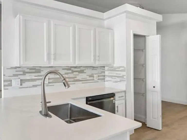 3078 Mandolin Dr — Photo 6