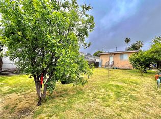 10545 Leolang Ave, Sunland, CA 91040