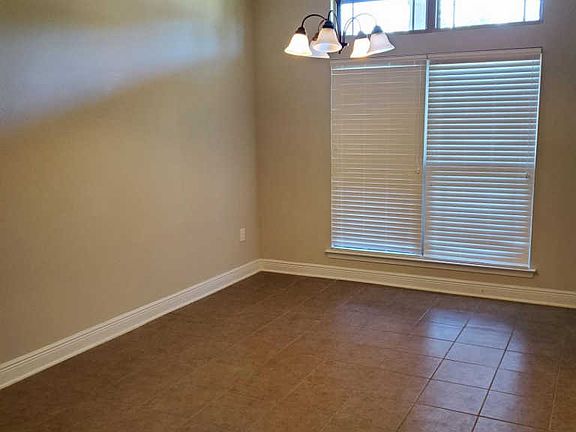 5th image of 2034 Indigo Dr