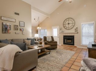 909 Lake Front Ave, New Braunfels, TX 78130