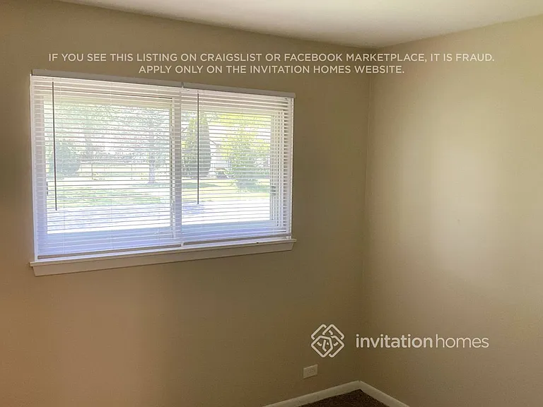 137 Shadywood Ln — Photo 8