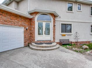 820 Panorama Dr, Golden, CO 80401