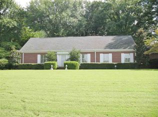 215 W Parkview St, Dyersburg, TN 38024