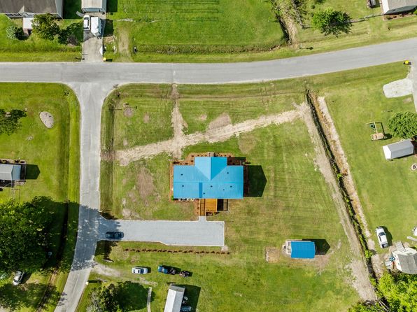 2634 Samuel Ct, Winterville, NC 28590