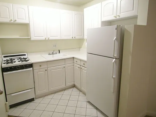 Rented by Vickers Realty | media 6