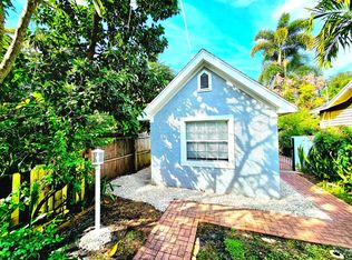 1045 16th Ave N, Saint Petersburg, FL 33704