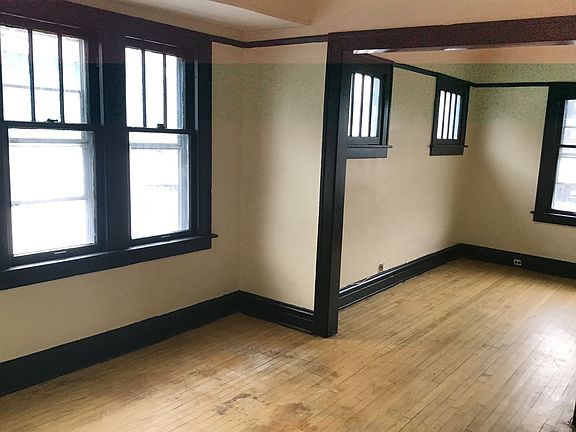 5th image of 2424-2426 W Keefe Ave