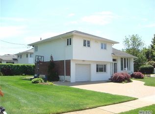 357 Coleridge Rd, Jericho, NY 11753