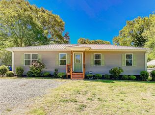 104 Leah Dr, Pendleton, SC 29670