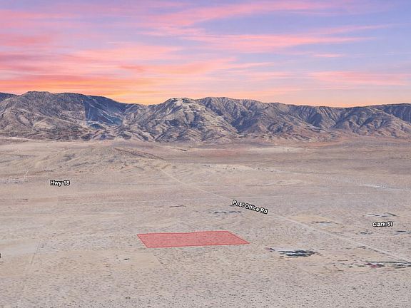 3rd image of Mojave Street