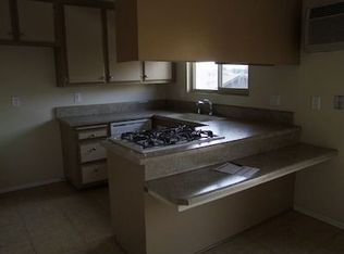 2077 S Jetty Dr APT 3, Anaheim, CA 92802