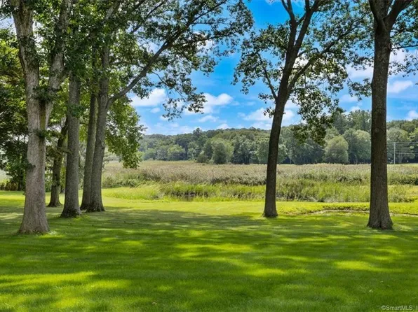 40 A Ayers Point Road, Old Saybrook, CT 06475