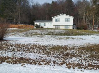 6776 Loop Rd, Huntingdon, PA 16652