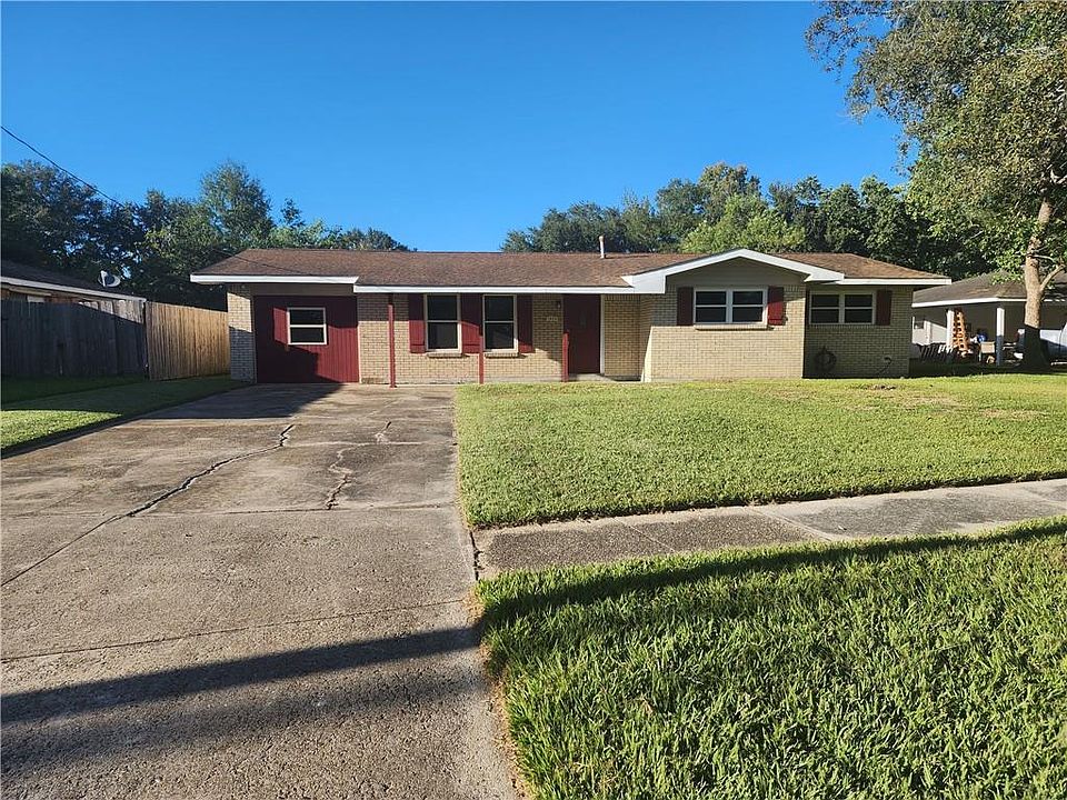 1st image of 1372 Saint Theresa Pl