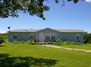 2471 State Route Y, Clark, MO 65243