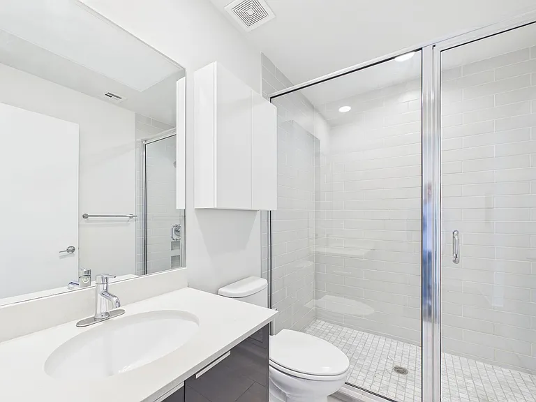 1800 E 4th St #343 — Photo 7