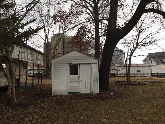 2nd image of 308 N Hickory St