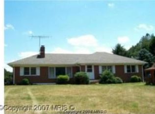 8540 Wales Rd, Warrenton, VA 20186