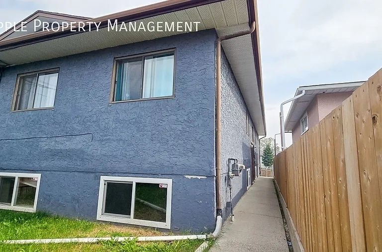 1515 36th St SE #B — Photo 16