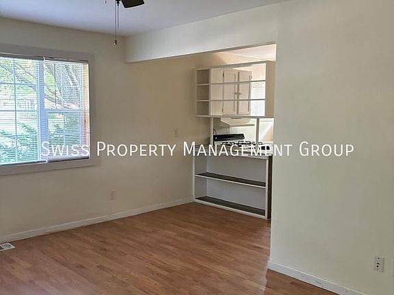 5th image of 922 Kramer Ave