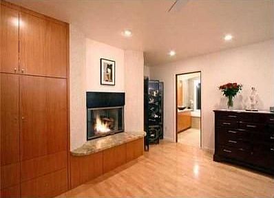 5th image of 5412 Thunderbird Ln