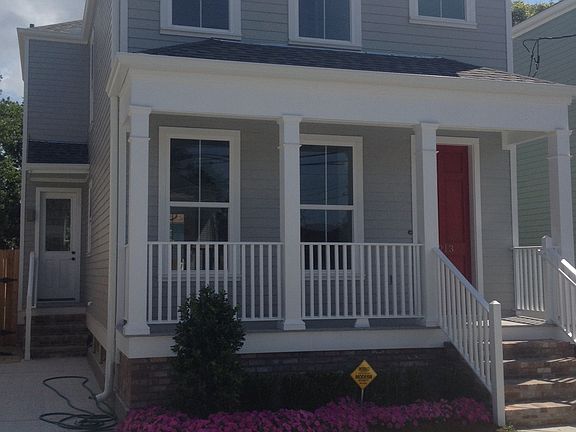 2nd image of 3213 Iberville St