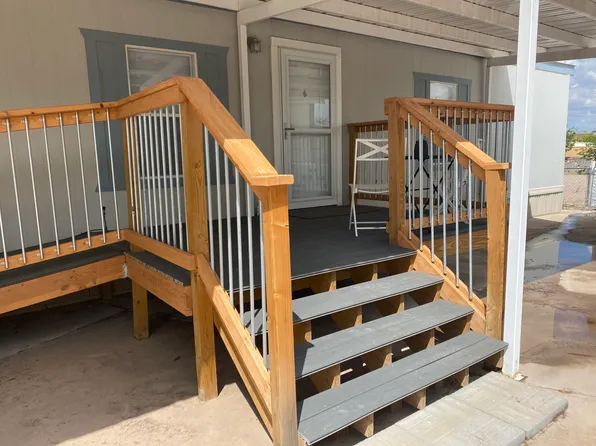 2 Carousel Pl, Elephant Butte, NM 87935
