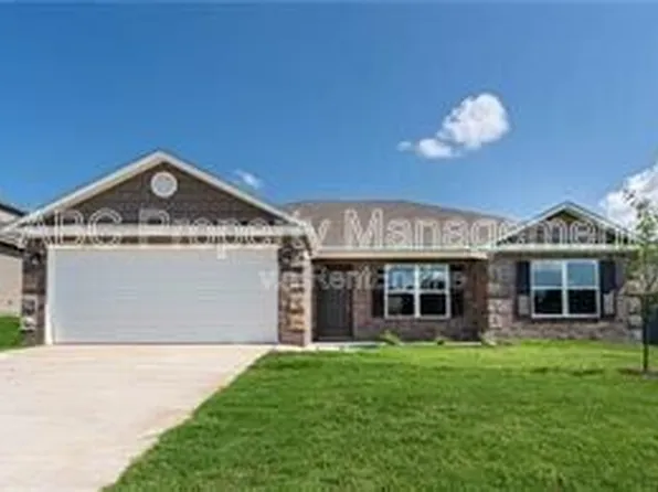 7204 SW Chestnut Hill Rd, Bentonville, AR 72712