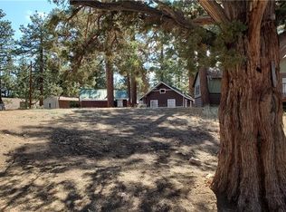 402 Chip O Wood Ln, Big Bear Lake, CA 92315