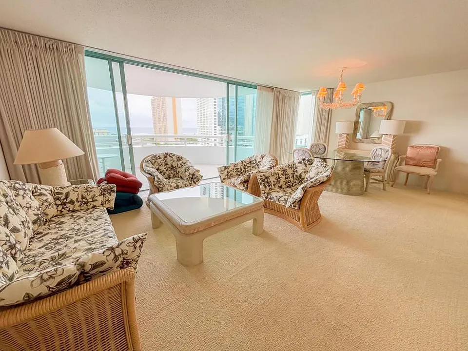 1341 Kapiolani Blvd #16A