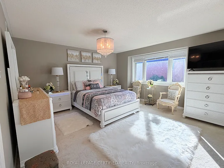 43 Boulding Ave — Photo 24
