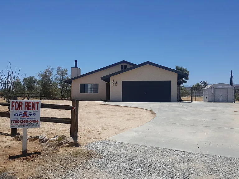 3906 Balsa Ave — Photo 1
