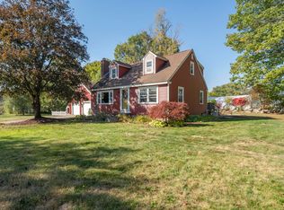 6 Wayside Dr, Exeter, NH 03833