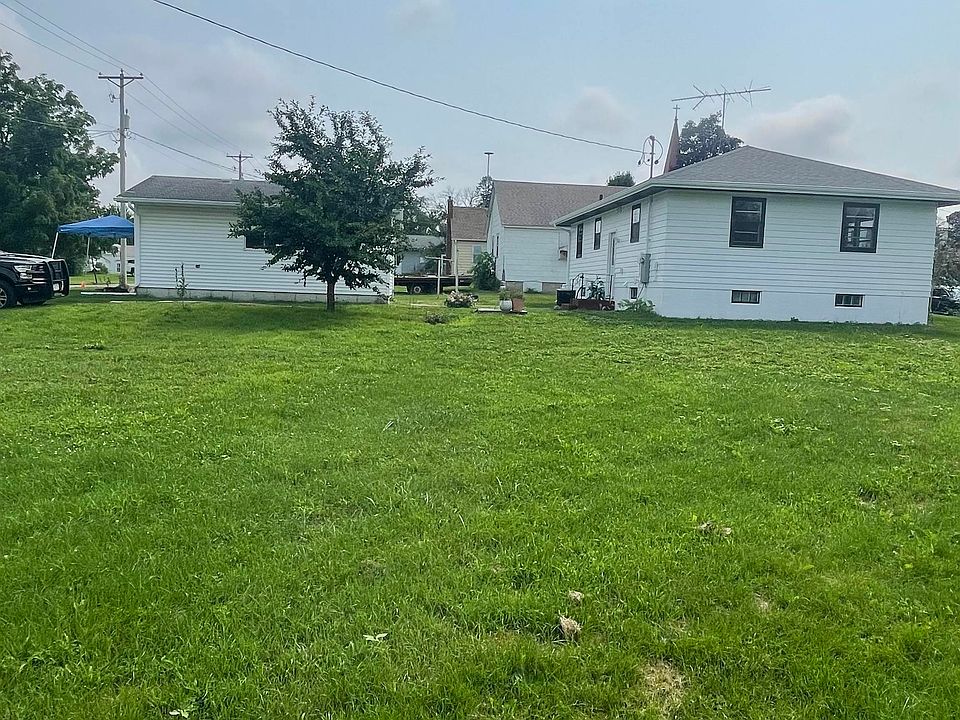 1st image of 143 W Military Rd