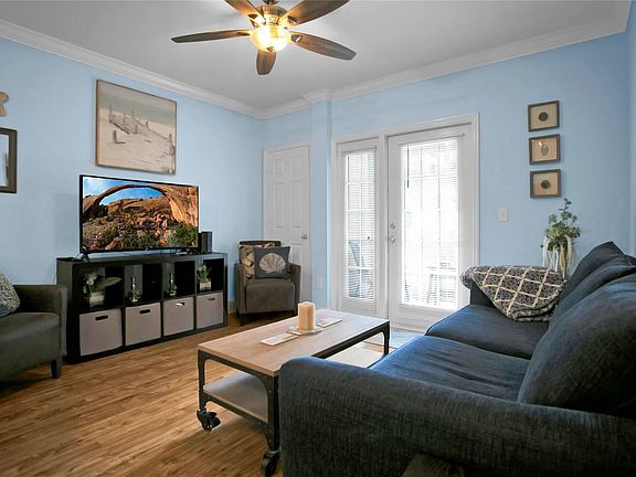 3rd image of 300 E South St Unit 2005