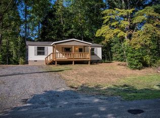 700 Snow Hill Ridge Rd, Murphy, NC 28906