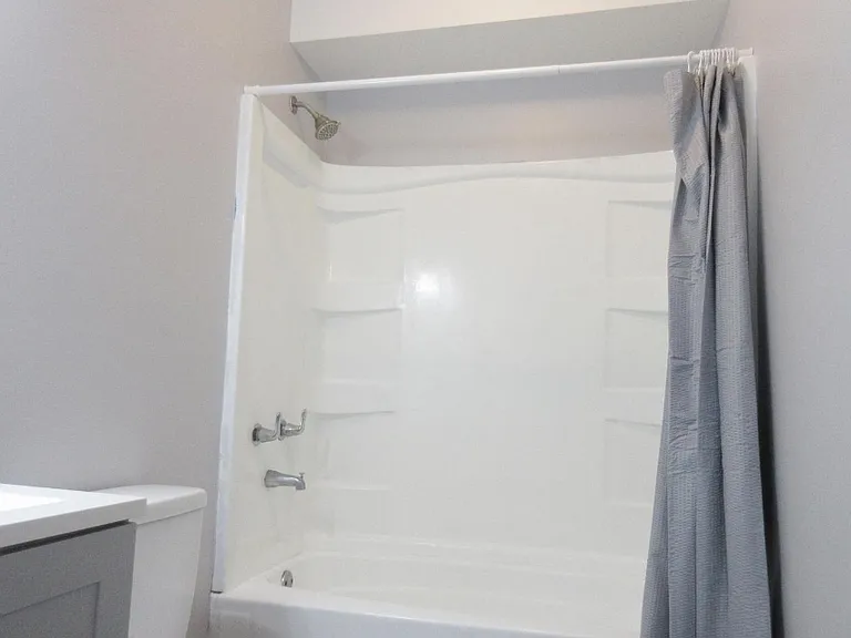 4628 Melrose St — Photo 13
