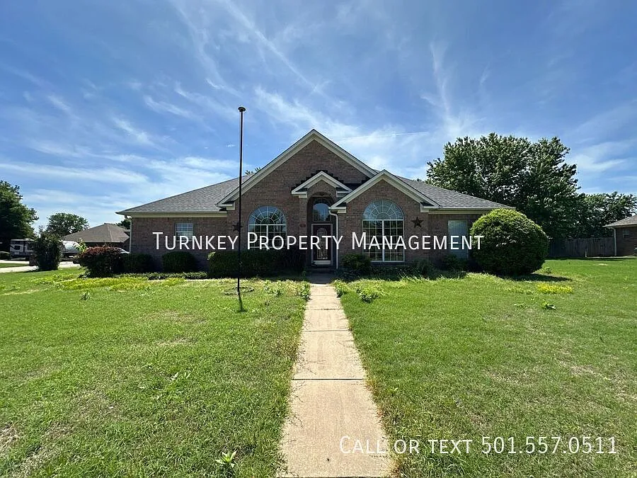 18 Kimberly Dr