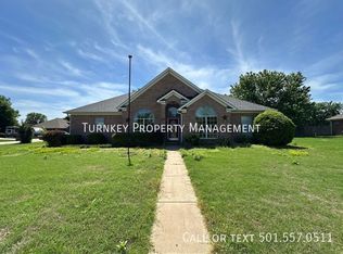 18 Kimberly Dr, Vilonia, AR 72173