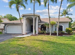 9801 NW 54th Pl, Coral Springs, FL 33076