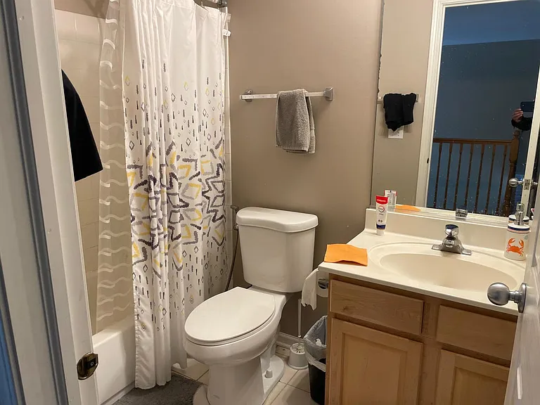 2277 Stoughton Dr — Photo 23