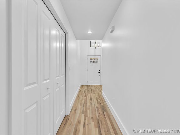 5th image of 1503 N Louisville East Ave