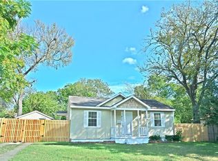 817 Barnes St, McKinney, TX 75069