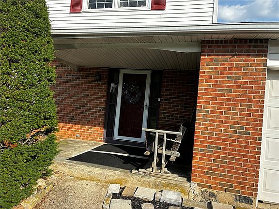 5th image of 7068 Linden Rd