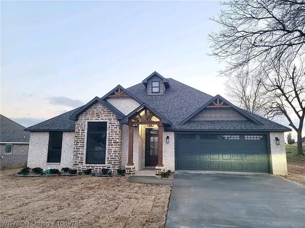 2301 Moody Rd, Barling, AR 72923