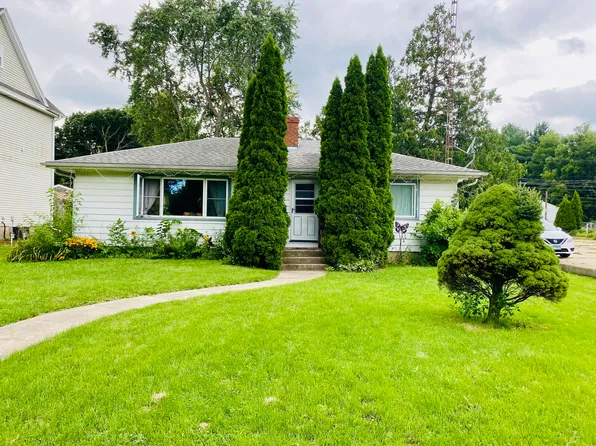 1050 Lincoln Hwy, Rochelle, IL 61068
