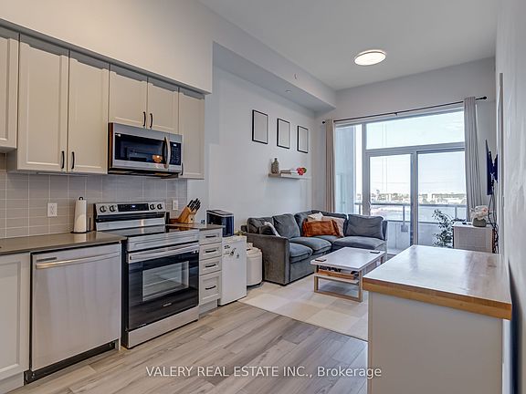 3rd image of 1480 Bayly St #708