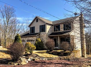 44 Corral Rd, Hazleton, PA 18202