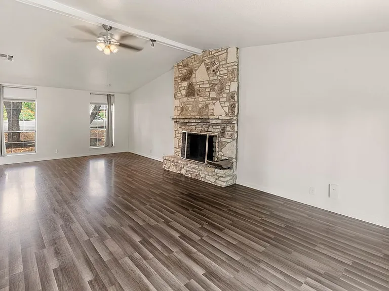 4602 Oak Climb — Photo 15
