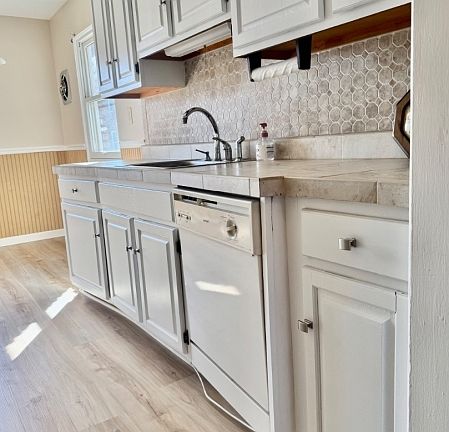 3rd image of 55 Schuyler Ave #19